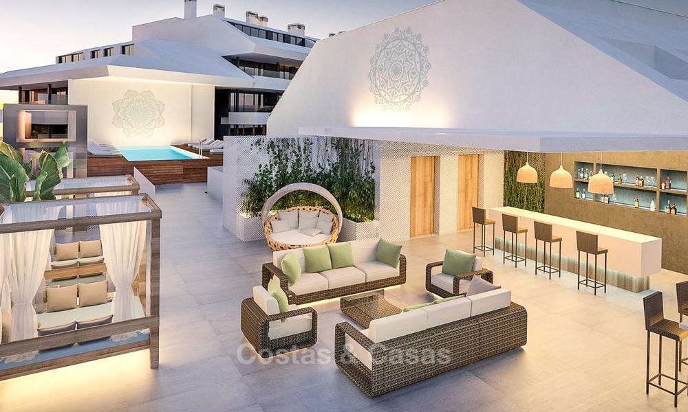 Modernos apartamentos reformados en venta, a poca distancia de la playa y de los servicios, Fuengirola - Costa del Sol 8002