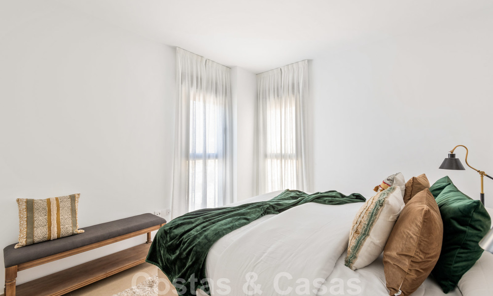 Elegantes apartamentos nuevos y modernos con vistas al mar en venta, Manilva, Costa del Sol 23763