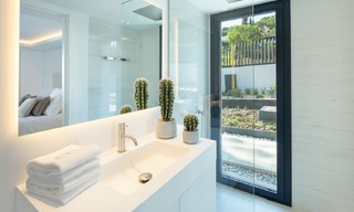 Deslumbrante villa de lujo reformada en venta en el Valle del Golf de Nueva Andalucia - Marbella 8154 