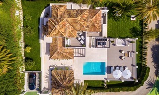 Fantástica villa de lujo reformada con vistas al mar en venta, cerca del Valle del Golf, Nueva Andalucía - Marbella 8209 