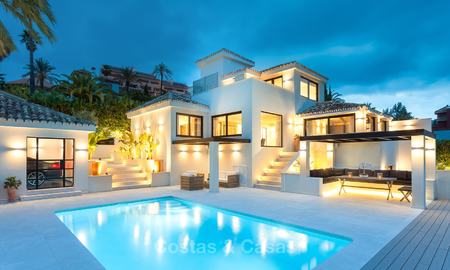 Fantástica villa de lujo reformada con vistas al mar en venta, cerca del Valle del Golf, Nueva Andalucía - Marbella 8210