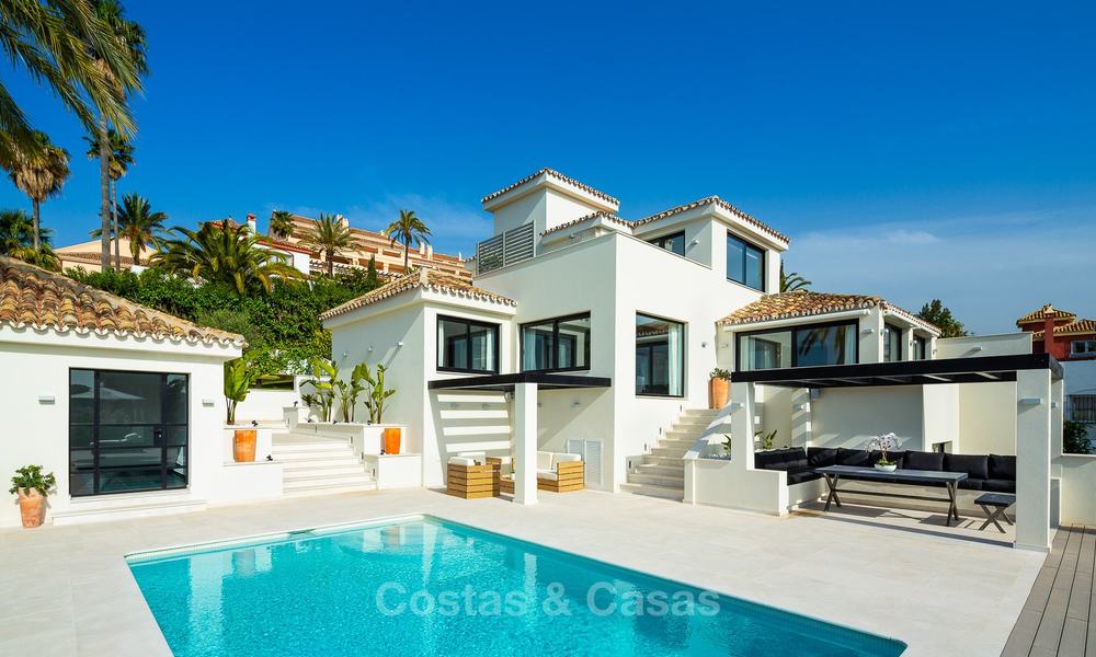 Fantástica villa de lujo reformada con vistas al mar en venta, cerca del Valle del Golf, Nueva Andalucía - Marbella 8217