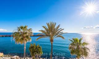 Oportunidad de adquirir un amplio apartamento de lujo frente al mar en el puerto deportivo de Puerto Banús - Marbella 8499 