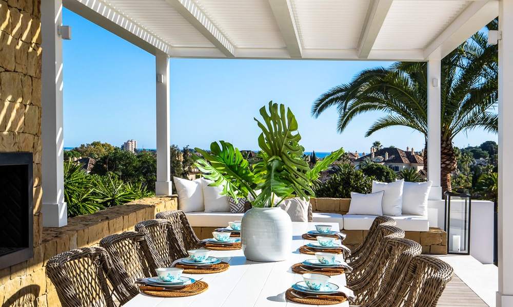 Espectacular villa de lujo totalmente reformada con vistas al mar en venta, primera línea de golf, Nueva Andalucía, Marbella 8653