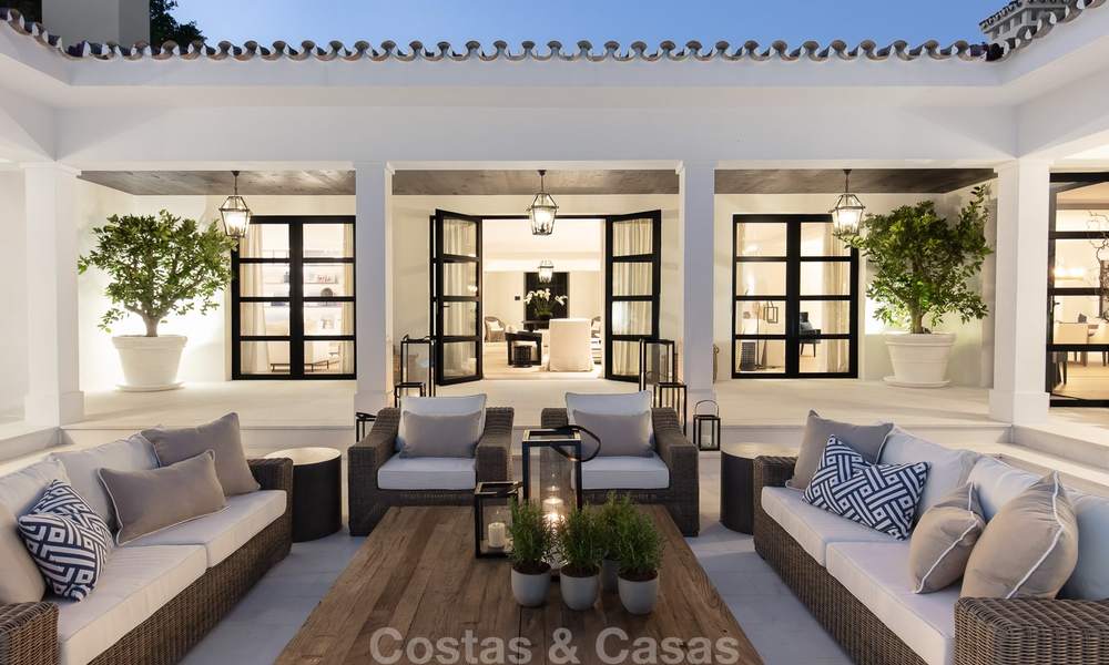 Espectacular villa de lujo totalmente reformada con vistas al mar en venta, primera línea de golf, Nueva Andalucía, Marbella 8658