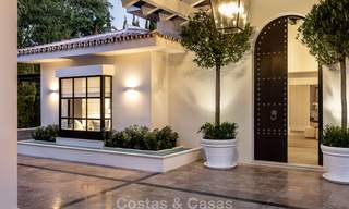 Espectacular villa de lujo totalmente reformada con vistas al mar en venta, primera línea de golf, Nueva Andalucía, Marbella 8669 