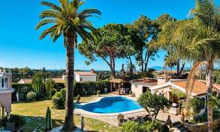 Acogedora villa de estilo tradicional con vistas al mar en venta, lista para ser habitada - Elviria, Este de Marbella 8802 