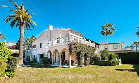 Acogedora villa de estilo tradicional con vistas al mar en venta, lista para ser habitada - Elviria, Este de Marbella 8814