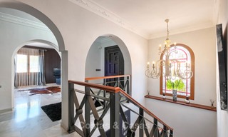Acogedora villa de estilo tradicional con vistas al mar en venta, lista para ser habitada - Elviria, Este de Marbella 8846 