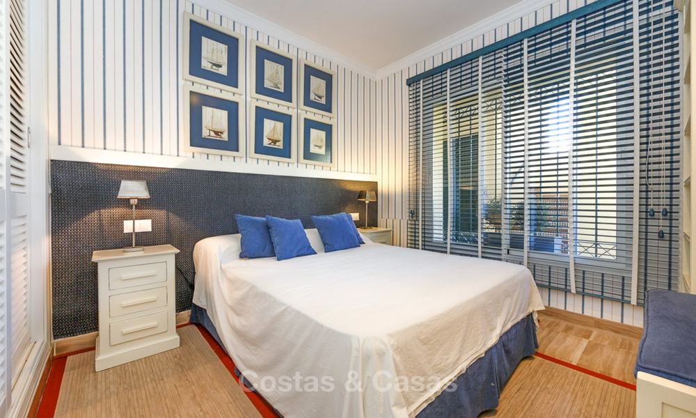 Amplio apartamento en la playa con vistas al mar en venta, en una prestigiosa urbanización, Este de Marbella 9128
