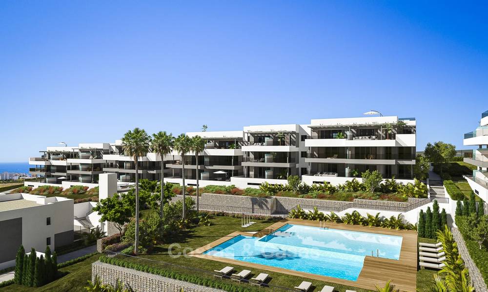 Apartamentos de lujo modernos y a estrenar con vistas al mar en venta en Estepona 9190