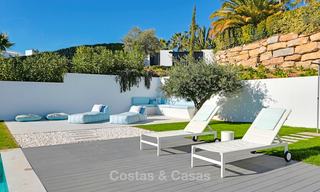 Una oportunidad excepcional. Impresionante villa de lujo contemporánea con impresionantes vistas al mar en venta, buscada ubicación, lista para mudarse - Benahavis , Marbella 9315 