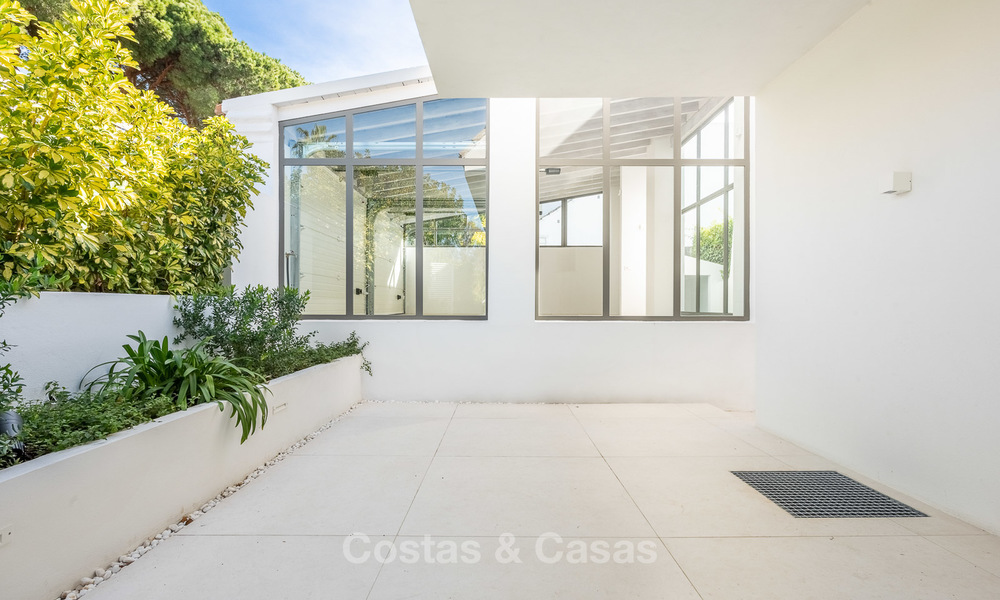 Exquisita y moderna villa de lujo en venta, Puerto Banús, Marbella 9543
