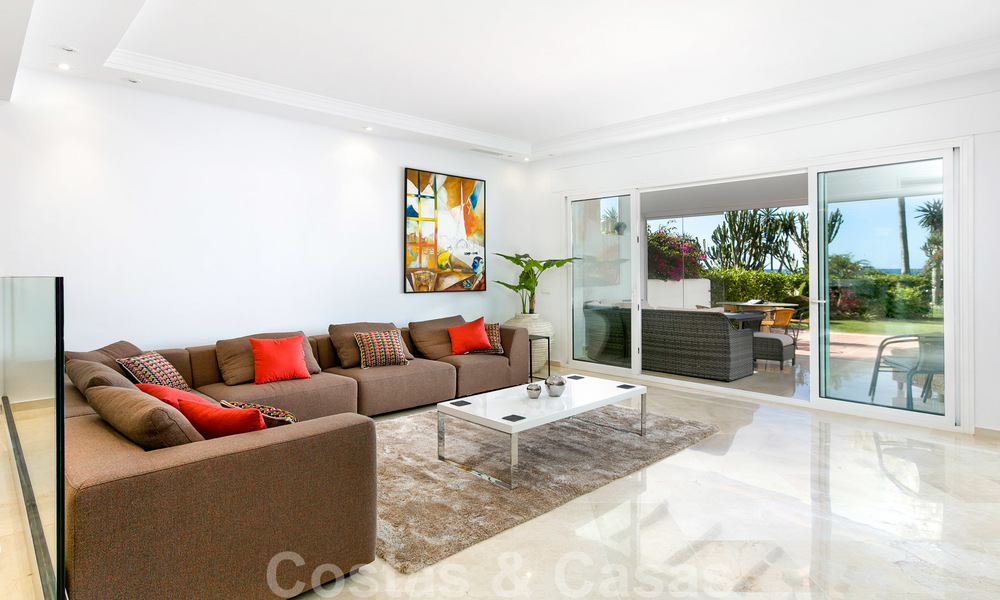 Apartamentos en venta en Costalita, Nueva Milla de Oro, entre Marbella y el centro de Estepona 28555