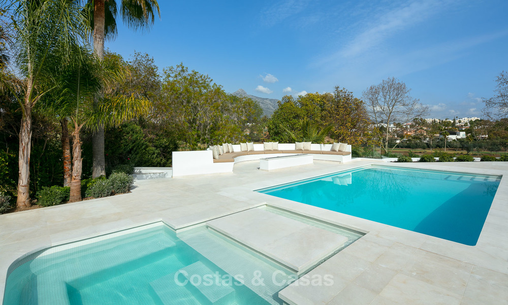 Magnífica villa de lujo reformada en venta, primera línea de golf - La Brisas - Nueva Andalucia - Marbella 9621