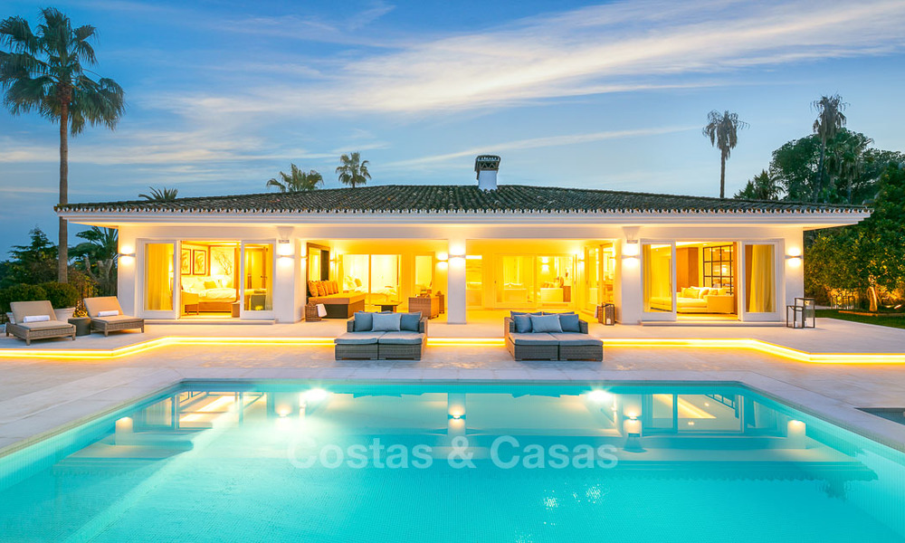 Magnífica villa de lujo reformada en venta, primera línea de golf - La Brisas - Nueva Andalucia - Marbella 9628