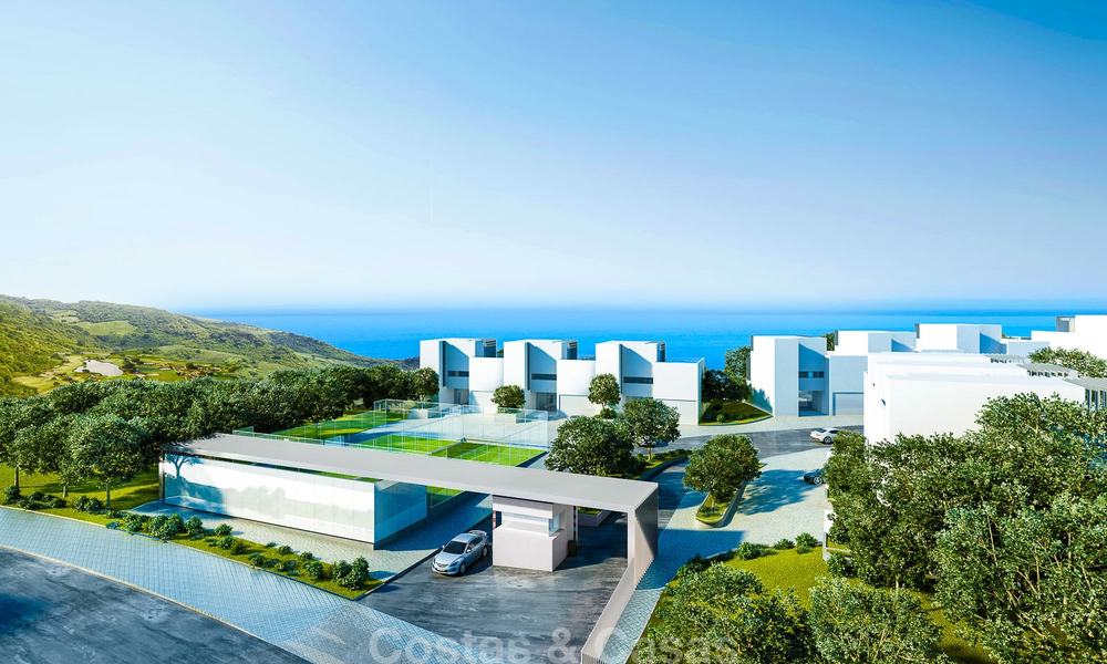 Nuevas villas adosadas contemporáneas con impresionantes vistas al mar en venta, primera línea de golf – Sotogrande – Costa del Sol 9929