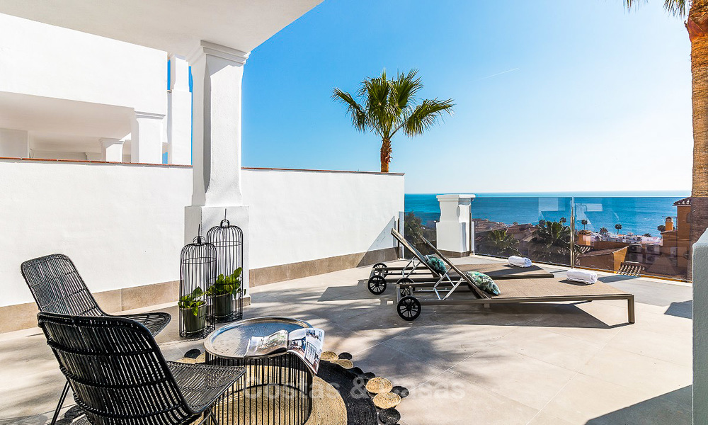 Amplios y modernos apartamentos de lujo en un nuevo complejo de wellness en venta, con vistas al mar, Manilva - Costa del Sol. 10109