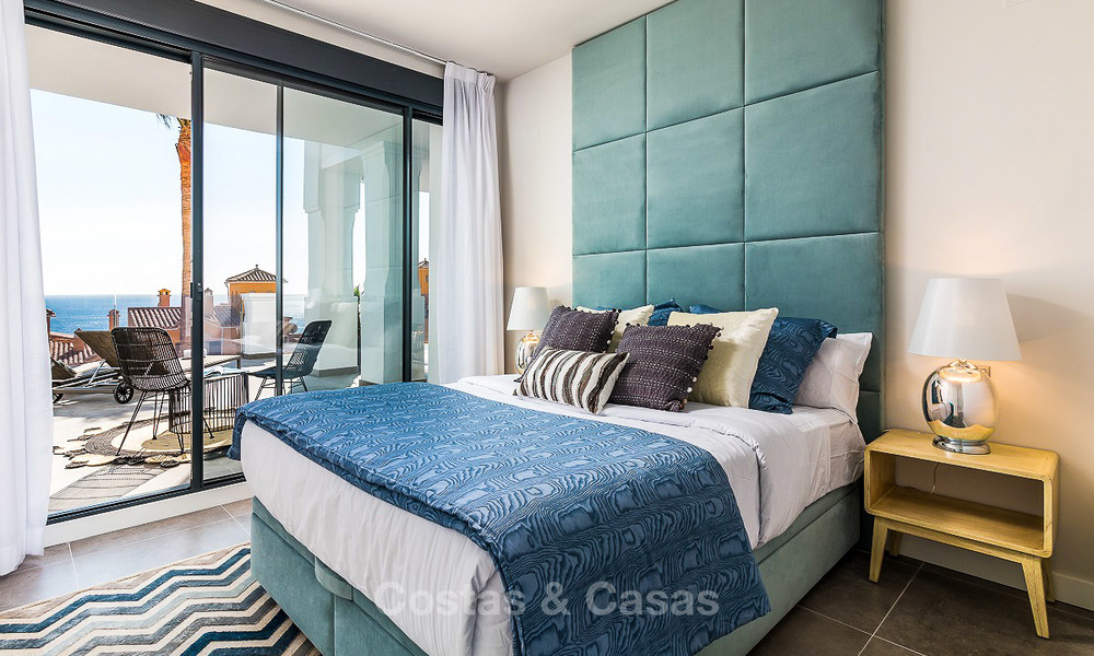 Amplios y modernos apartamentos de lujo en un nuevo complejo de wellness en venta, con vistas al mar, Manilva - Costa del Sol. 10112