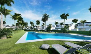 Se venden nuevas y elegantes villas de lujo adosadas, New Golden Mile - Estepona, Marbella 10013 