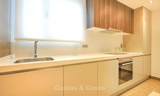 Se vende moderno apartamento junto a la playa, muy cerca del centro de la ciudad - San Pedro - Marbella 10336 