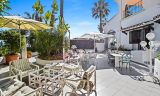 Encantador apartamento dúplex en planta baja muy espacioso en venta, primera línea de playa – Cabopino - Este de Marbella 10248 