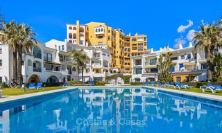 Encantador apartamento dúplex en planta baja muy espacioso en venta, primera línea de playa – Cabopino - Este de Marbella 10266 