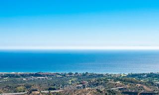Impresionante y lujoso ático moderno con vistas panorámicas al mar en venta, Marbella Este - Marbella 10299 