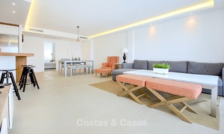 Apartamento recién reformado con vistas al mar en venta, a poca distancia de la playa y de los servicios - Nueva Andalucía - Marbella 10309 