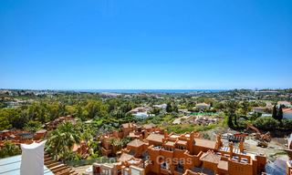Espectacular ático moderno con vistas panorámicas al mar en venta - Nueva Andalucía - Marbella 10344 