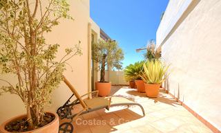 Espectacular ático moderno con vistas panorámicas al mar en venta - Nueva Andalucía - Marbella 10374 