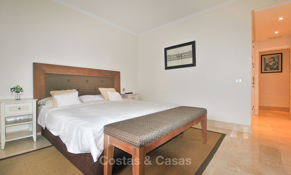 Magnífico apartamento de lujo de 6 dormitorios a la venta en un exclusivo complejo en la prestigiosa Milla de Oro - Marbella 10402