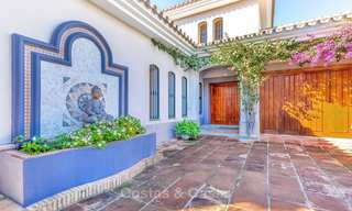 Villa de estilo andaluz en una exclusiva urbanización de golf en venta, muy cerca de las instalaciones - Valle del Golf - Nueva Andalucía - Marbella 10485 