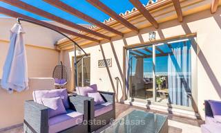Ático de lujo con vistas panorámicas al mar y a la montaña en venta en Benahavis - Marbella 10538 