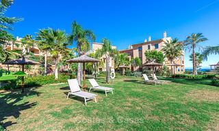 Ático de lujo en esquina con vistas panorámicas al mar, golf y montaña en venta en Benahavis - Marbella 10558 