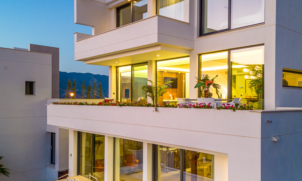 Nuevas y exclusivas villas de lujo en un complejo de golf de primera clase en venta en Mijas - Costa del Sol 56680