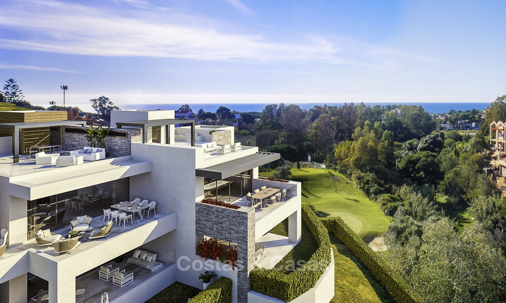 Apartamentos de lujo modernos y a estrenar con vistas al mar en venta en primera línea de golf - Marbella Este 11612
