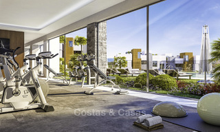 Apartamentos de lujo modernos y a estrenar con vistas al mar en venta en primera línea de golf - Marbella Este 11615 