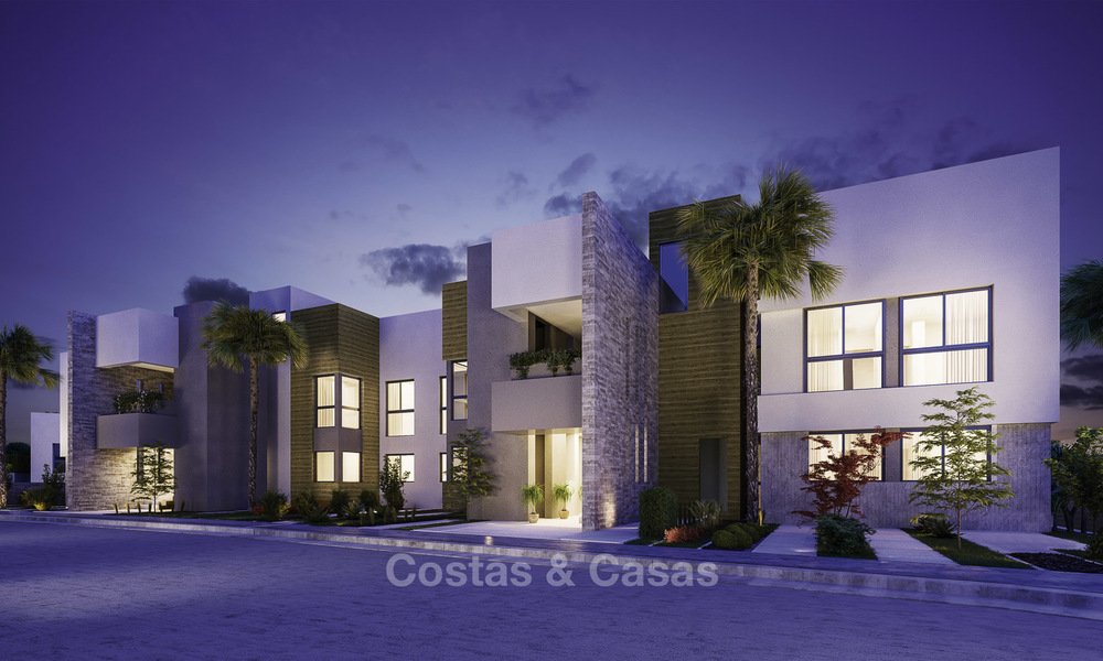 Apartamentos de lujo modernos y a estrenar con vistas al mar en venta en primera línea de golf - Marbella Este 11603
