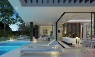 Nueva e innovadora villa de lujo en estilo moderno en venta en la playa de Elviria - Este de Marbella 11690 