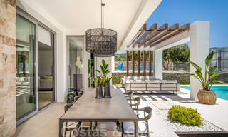 Exclusivas villas de golf contemporáneas con impresionantes vistas al mar en venta - Este de Marbella 26707 