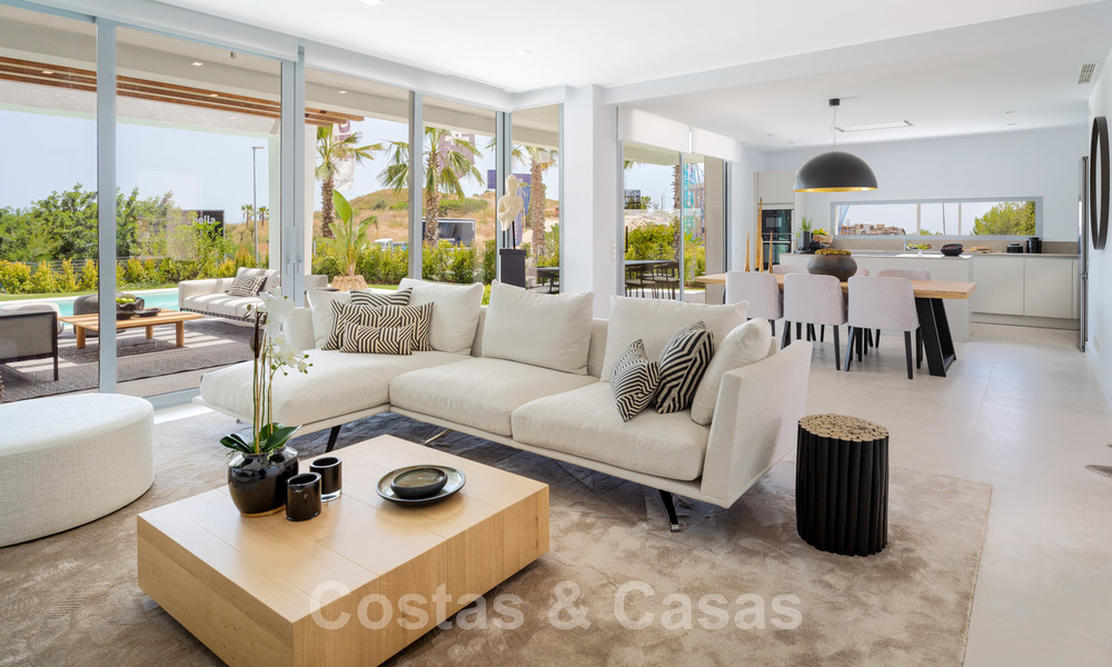 Exclusivas villas de golf contemporáneas con impresionantes vistas al mar en venta - Este de Marbella 26721