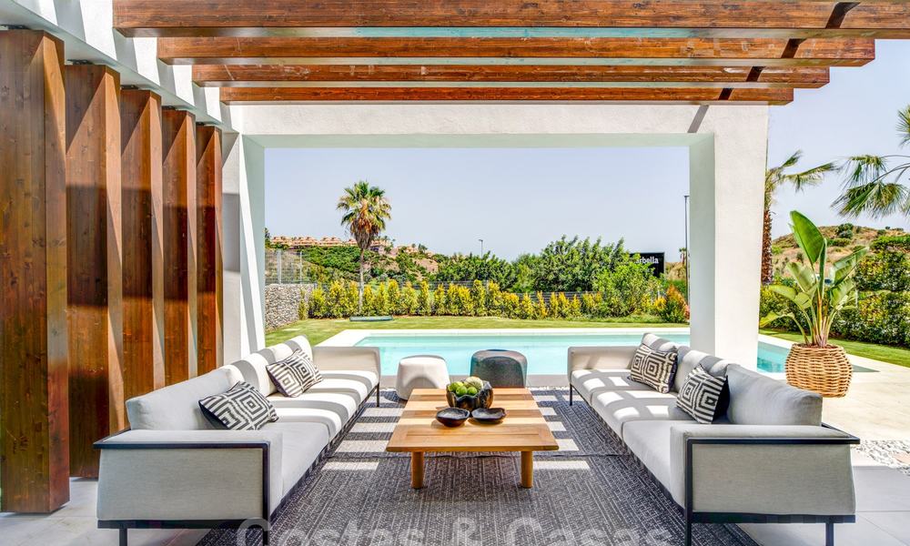 Exclusivas villas de golf contemporáneas con impresionantes vistas al mar en venta - Este de Marbella 26724