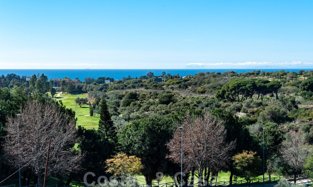 Exclusivas villas de golf contemporáneas con impresionantes vistas al mar en venta - Este de Marbella 39137