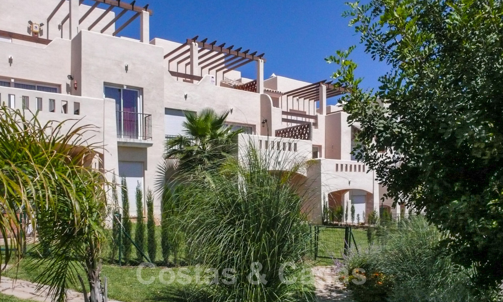 Casa adosada y un ático en venta con vista al mar en Marbella - Benahavis 29446