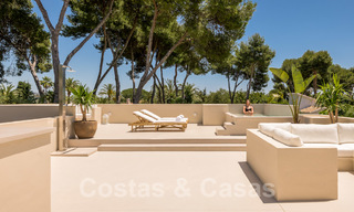Exquisita y moderna villa de lujo a la venta, en la playa, Los Monteros, Este de Marbella 26658 
