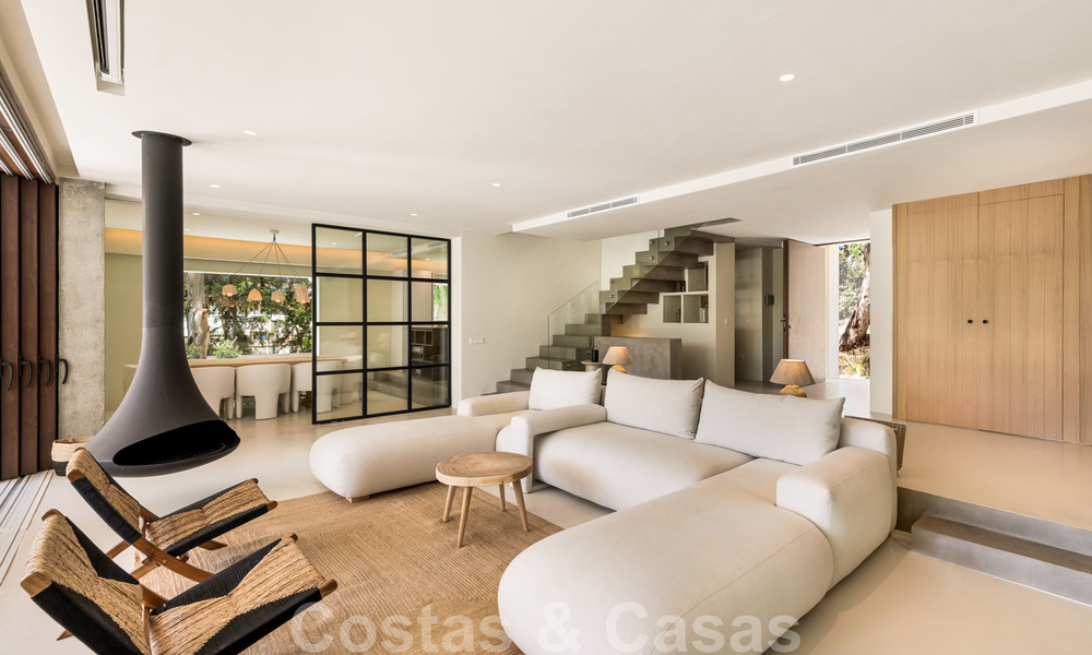 Exquisita y moderna villa de lujo a la venta, en la playa, Los Monteros, Este de Marbella 26670