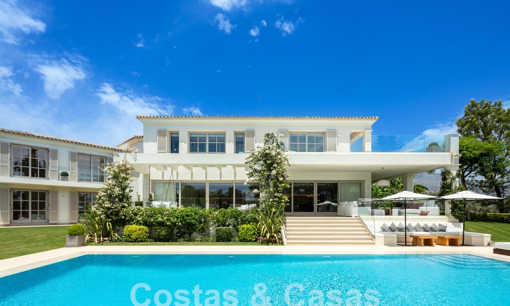 Prestigiosa villa de lujo con excepcionales vistas al mar en venta, primera línea de golf y lista para ser habitada en Nueva Andalucia - Marbella 57159