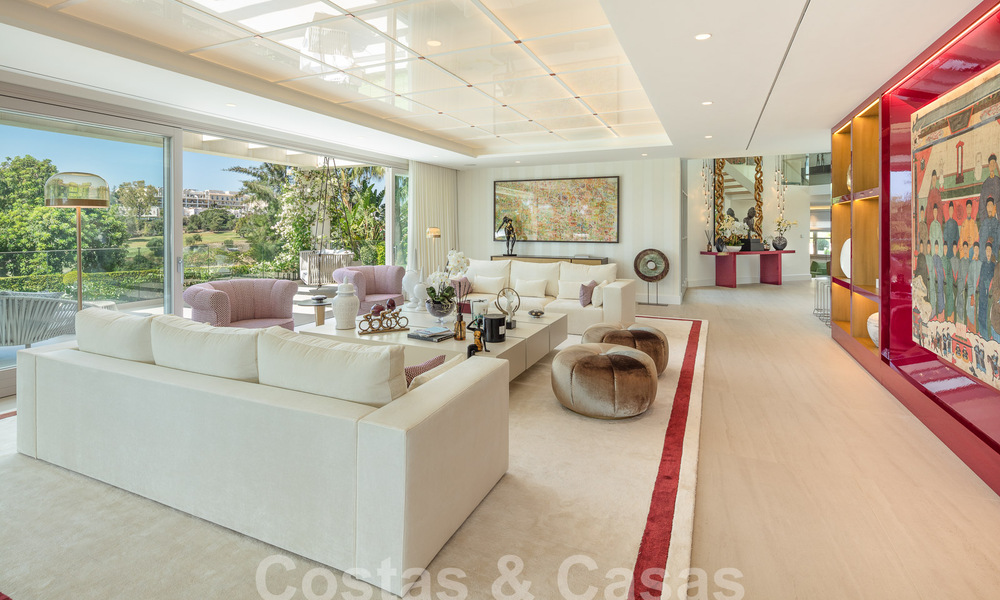 Prestigiosa villa de lujo con excepcionales vistas al mar en venta, primera línea de golf y lista para ser habitada en Nueva Andalucia - Marbella 57180