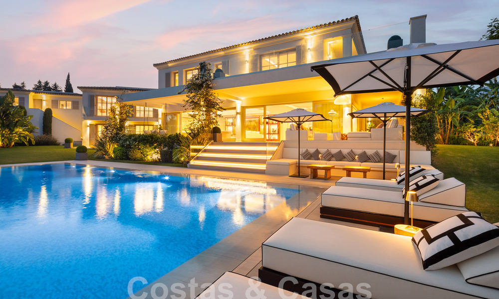 Prestigiosa villa de lujo con excepcionales vistas al mar en venta, primera línea de golf y lista para ser habitada en Nueva Andalucia - Marbella 57207